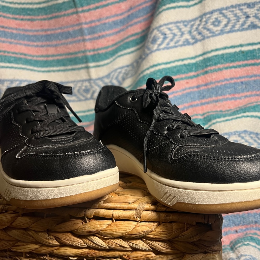 Skechers Upbeats w7.5